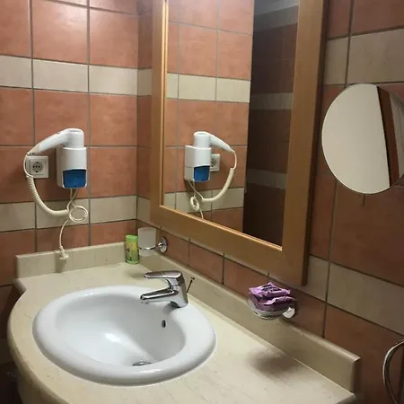Hotell Vagia Mare